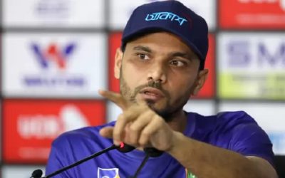 বিসিবি সভাপতি পাপনের সঙ্গে বৈঠকে মাশরাফি
