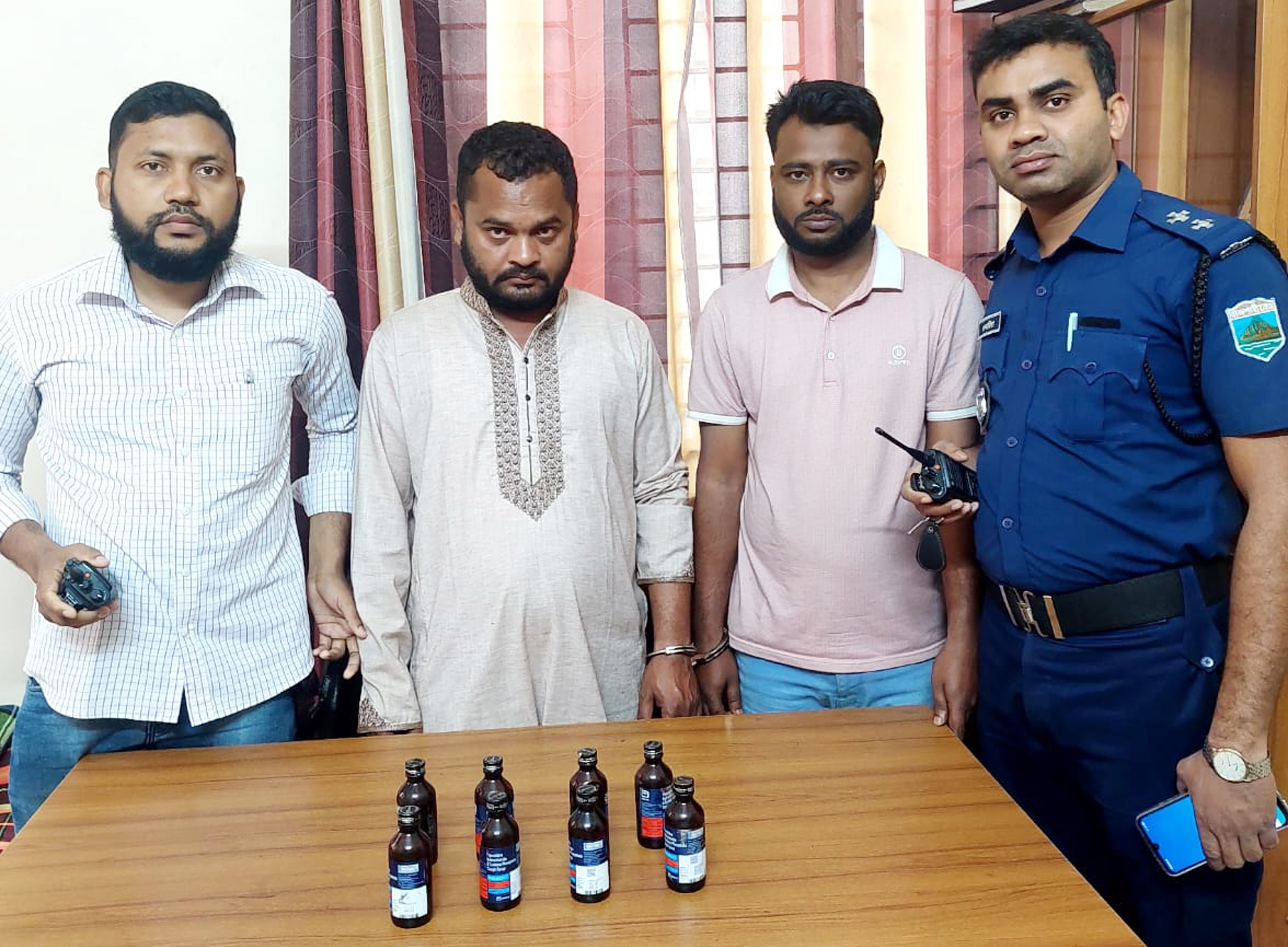সিরাজগঞ্জে ফেন্সিডিলসহ স্বেচ্ছাসেবক লীগের সাধারণ সম্পাদক জেল হাজতে