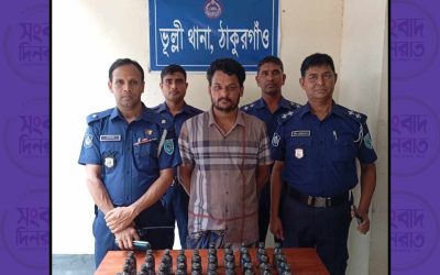ঠাকুরগাঁওয়ে ফেনসিডিল সম্রাট আটক
