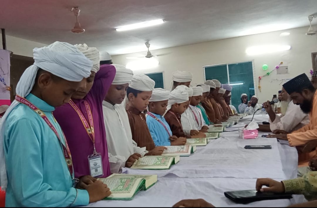 বেতাগীতে তাহফিজুল কুরআন মাজিদিয়া মাদরাসায় হেফ্জ ও নাজেরা ছবক অনুষ্ঠান