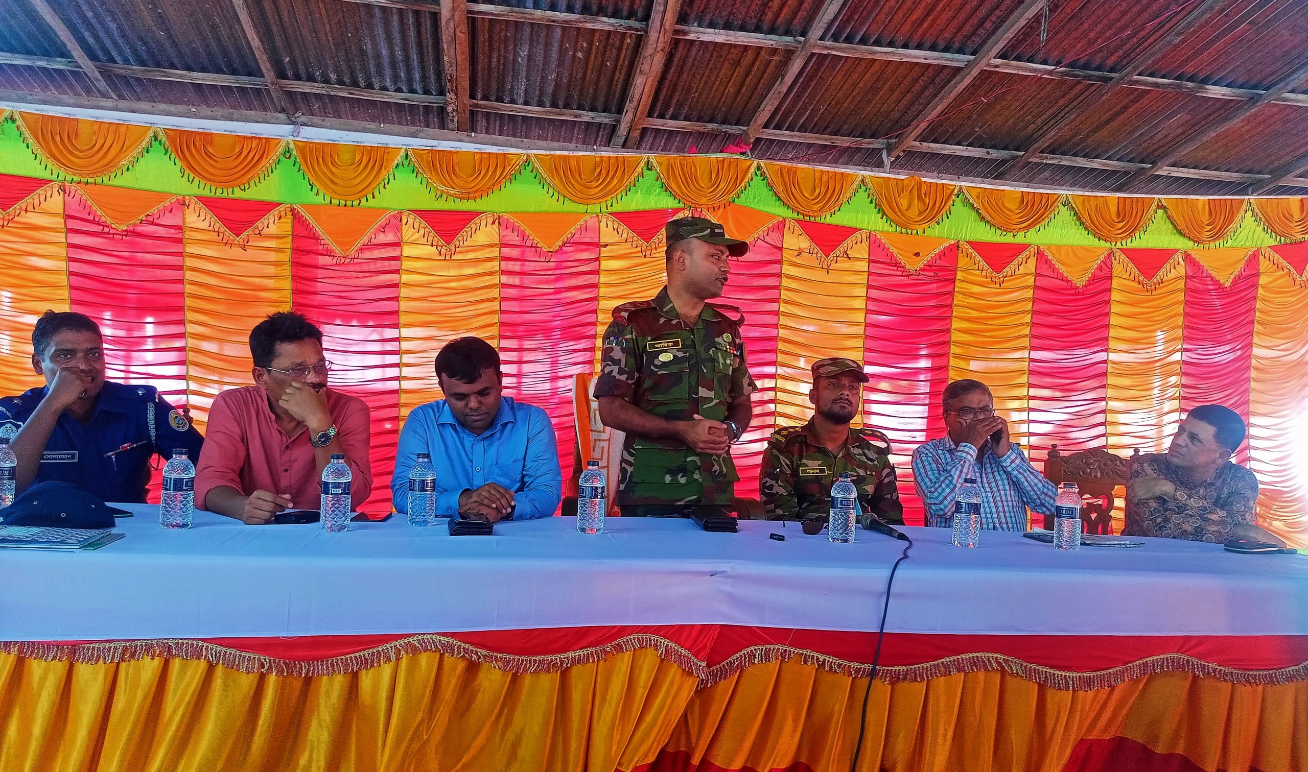 কাউখালীতে দুর্গাপূজায় নাশকতার কোন হুমকি নেই —লেফটেন্যান্ট কর্নেল আরিফ