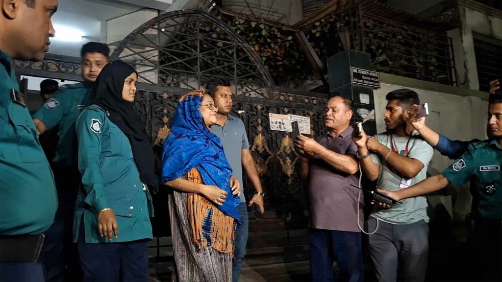 ব্যারিস্টার তুরিন আফরোজ গ্রেপ্তার