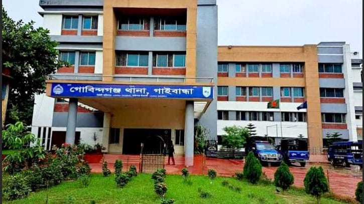 স্ত্রী ৪ মাসের গর্ভবতী, বিয়ের ১মাস পরে জানতে পারলেন স্বামী; ধর্ষণের শিকার নববধূর থানায় অভিযোগ