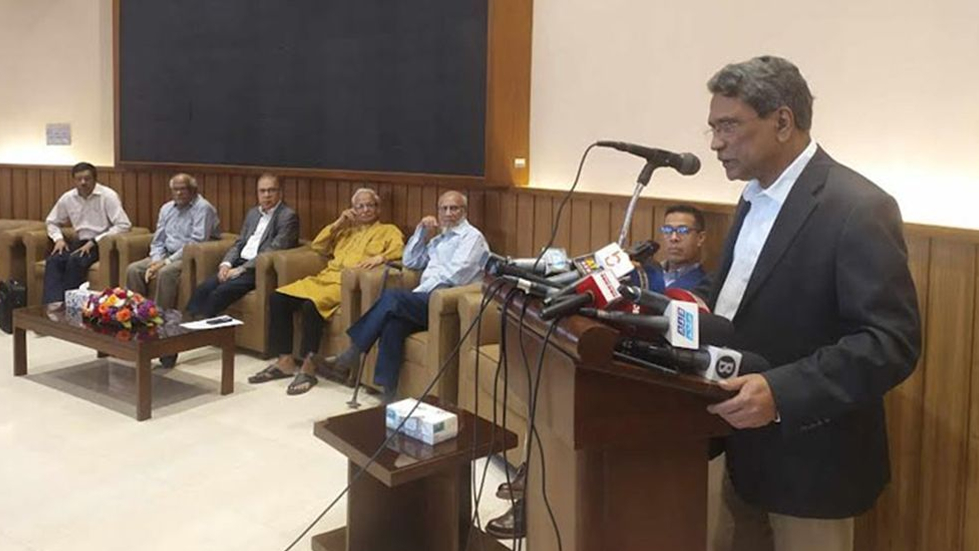 জুলাই মাসের মধ্যে জাতীয় সনদ তৈরি করতে পারবো —আলী রীয়াজ