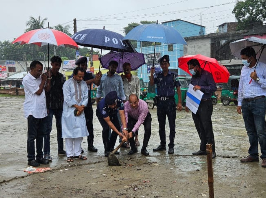 সিরাজগঞ্জে জুলাই স্মৃতিস্তম্ভ নির্মাণ কাজের উদ্বোধন
