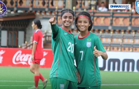 প্রীতির হ্যাটট্রিকে নেপালকে উড়িয়ে দিলো বাংলাদেশ