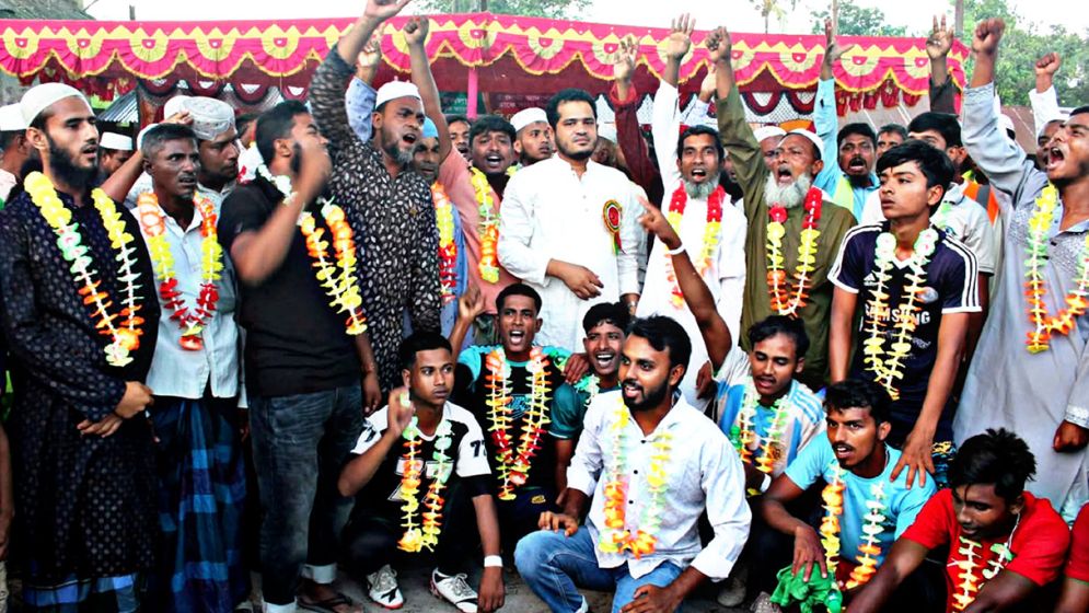 বগুড়ায় বিএনপির ৩৩ নেতাকর্মী জামায়াতে যোগদান