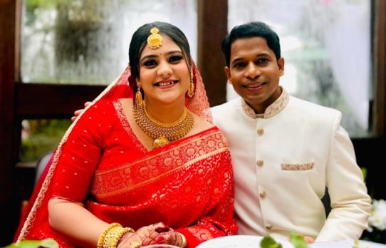 বিয়ে করলেন উপস্থাপিকা দীপ্তি চৌধুরী