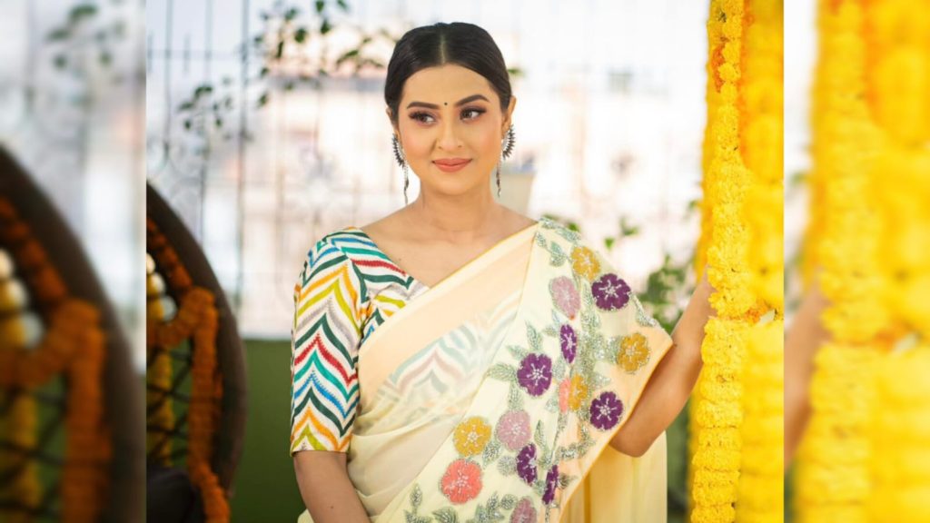 কন্যা সন্তানের মা হলেন অভিনেত্রী বুবলী