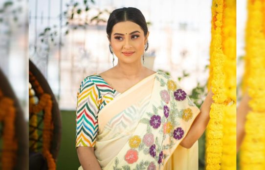 কন্যা সন্তানের মা হলেন অভিনেত্রী বুবলী