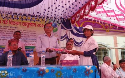 ঐতিহ্যবাহী নেছার উদ্দিন তালুকদার উচ্চ বিদ্যালয়ে নবীন বরণ ও বই বিতরণ অনুষ্ঠিত
